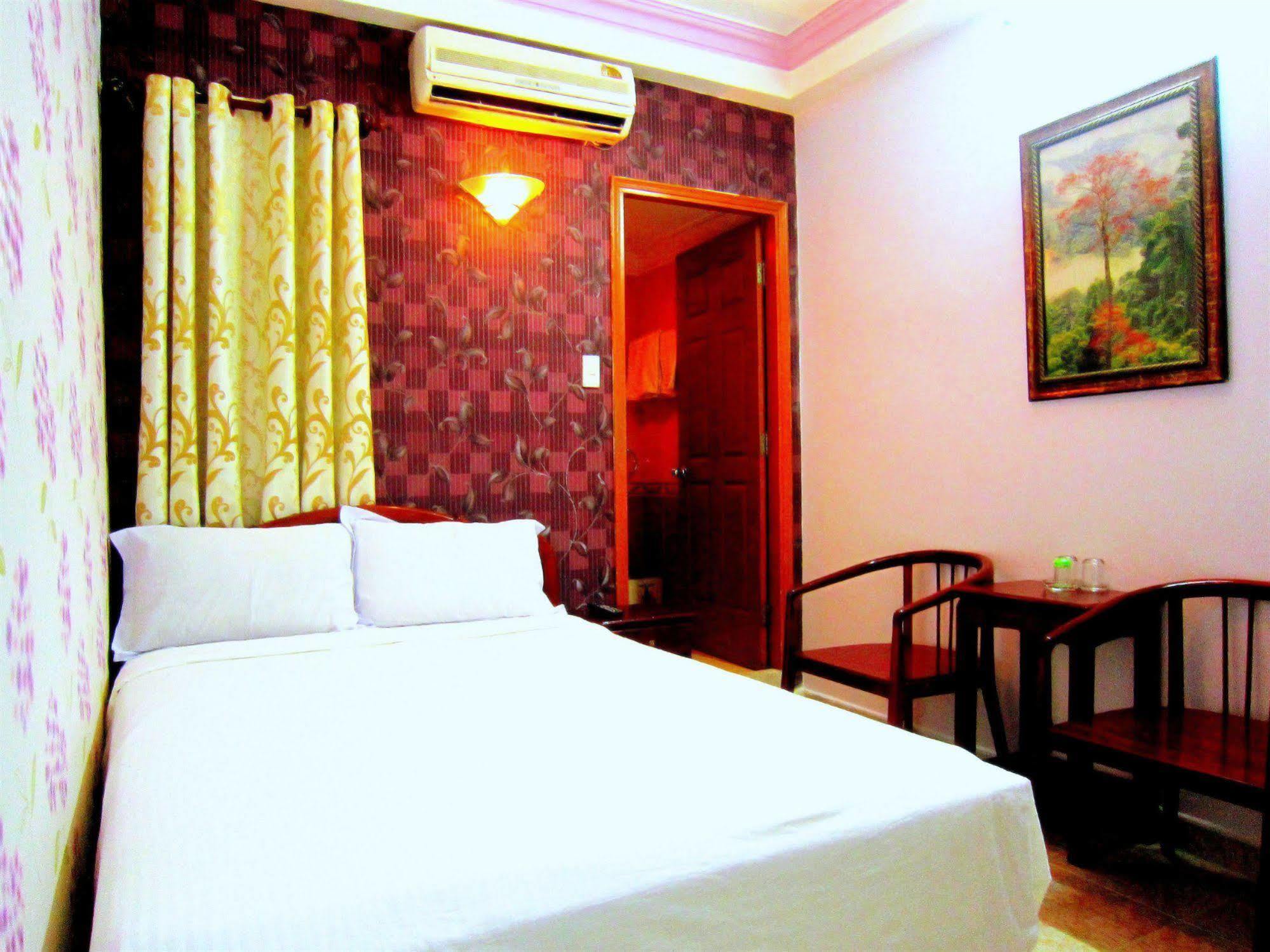 Thuy Tien Hotel Hô Chi Minh-Ville Extérieur photo